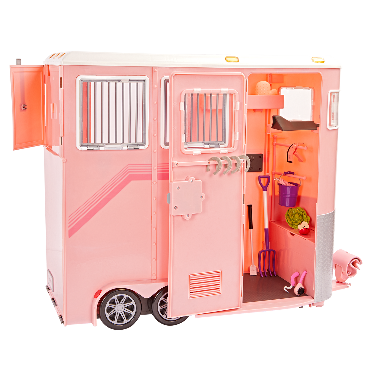 Mane to Travel Horse Trailer Set