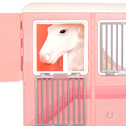Mane to Travel Horse Trailer Set
